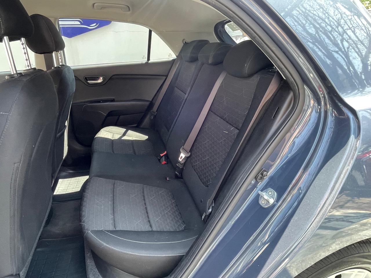 KIA RIO 2019 10