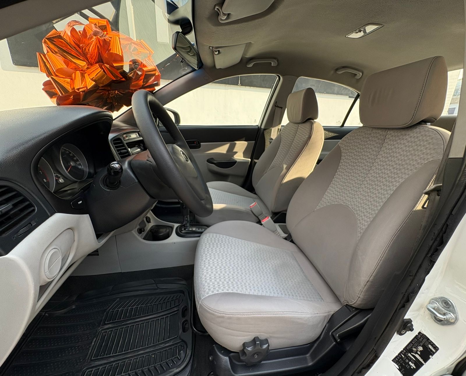 25b26552-cdc1-4cdd-b20c-0097b9c09a05