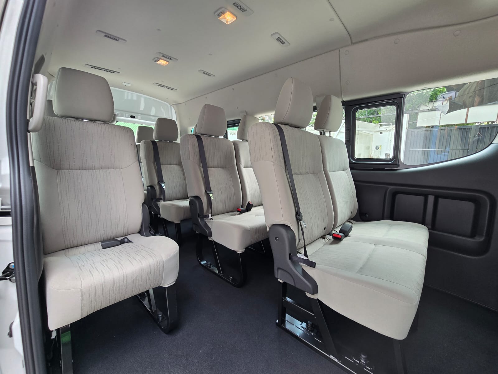 7b9dacd4-b1e7-47b6-bc05-9018a469a42d