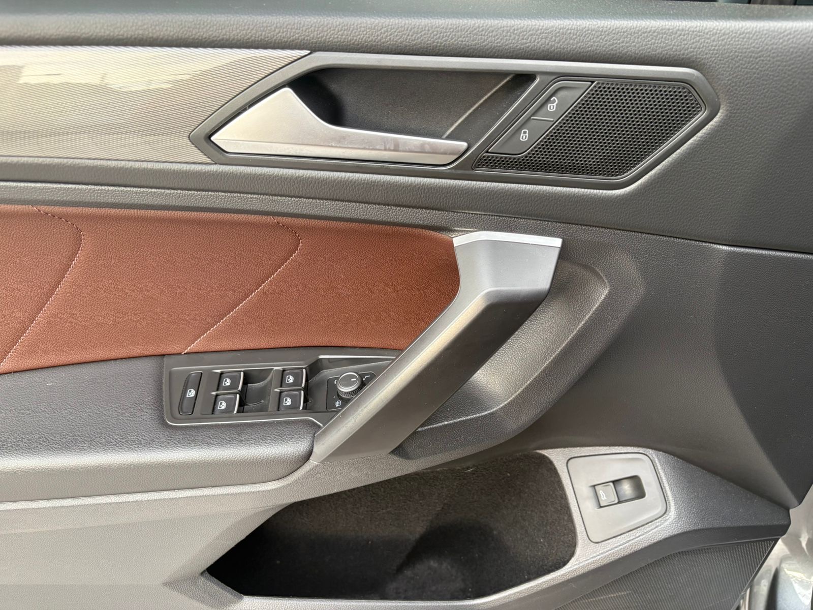 83a9e98f-1897-4fb7-aefc-f0168e6aac15