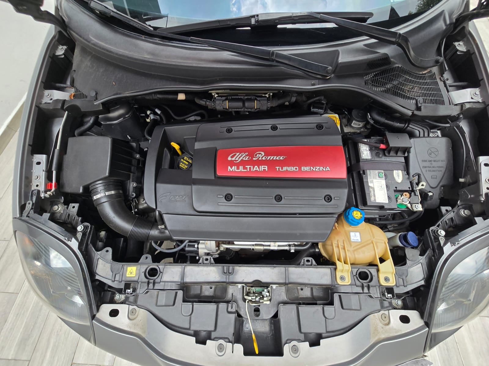 9c589a8a-20df-4e08-9b02-800e27de3f30