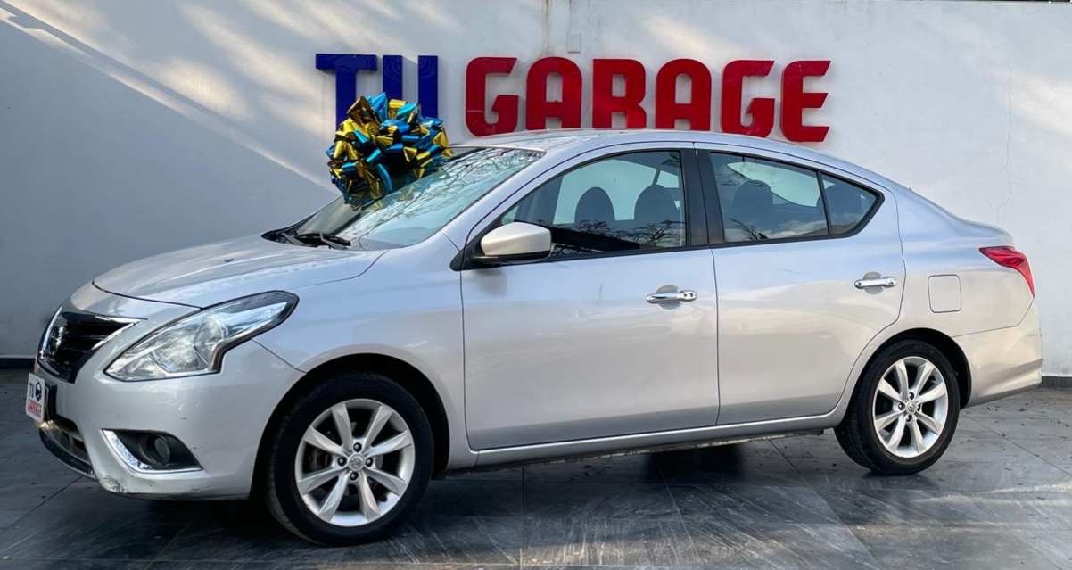 NISSAN VERSA ANDVANCE AT 2018