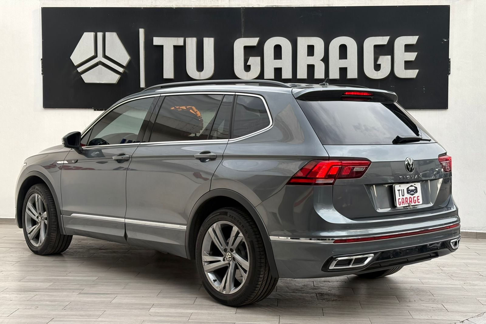 cfaa1fc4-b5cf-4deb-9d96-7651e11a1271